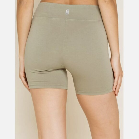 Free People Movement Washed Cargo Khaki Hot Shot Bike Shorts - Picture 5 of 6